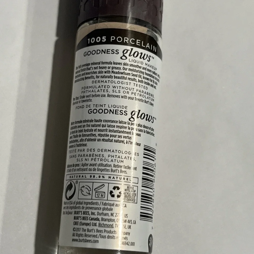 Burt's Bees‎ Goodness Glows Foundation Ivory 1005 Porcelain NEW Discontinued